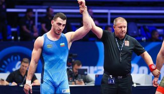 Семен Новиков взе бронз на световното по борба и олимпийска квота