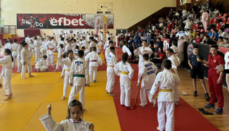 Близо 400  деца спориха за отличията на "Фрезколиада"