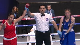 И Аслъхан Мехмедова на четвъртфинал на Европейското по бокс