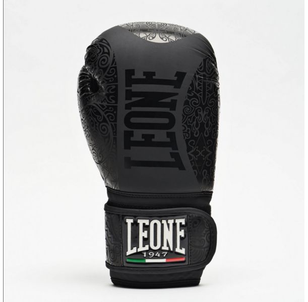 Leone - Maori Boxing Gloves - Black / Black - GN070